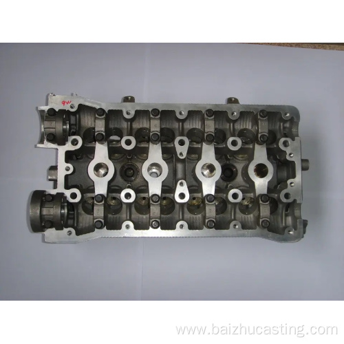 Gray cast iron automobile engine cylinder head castings